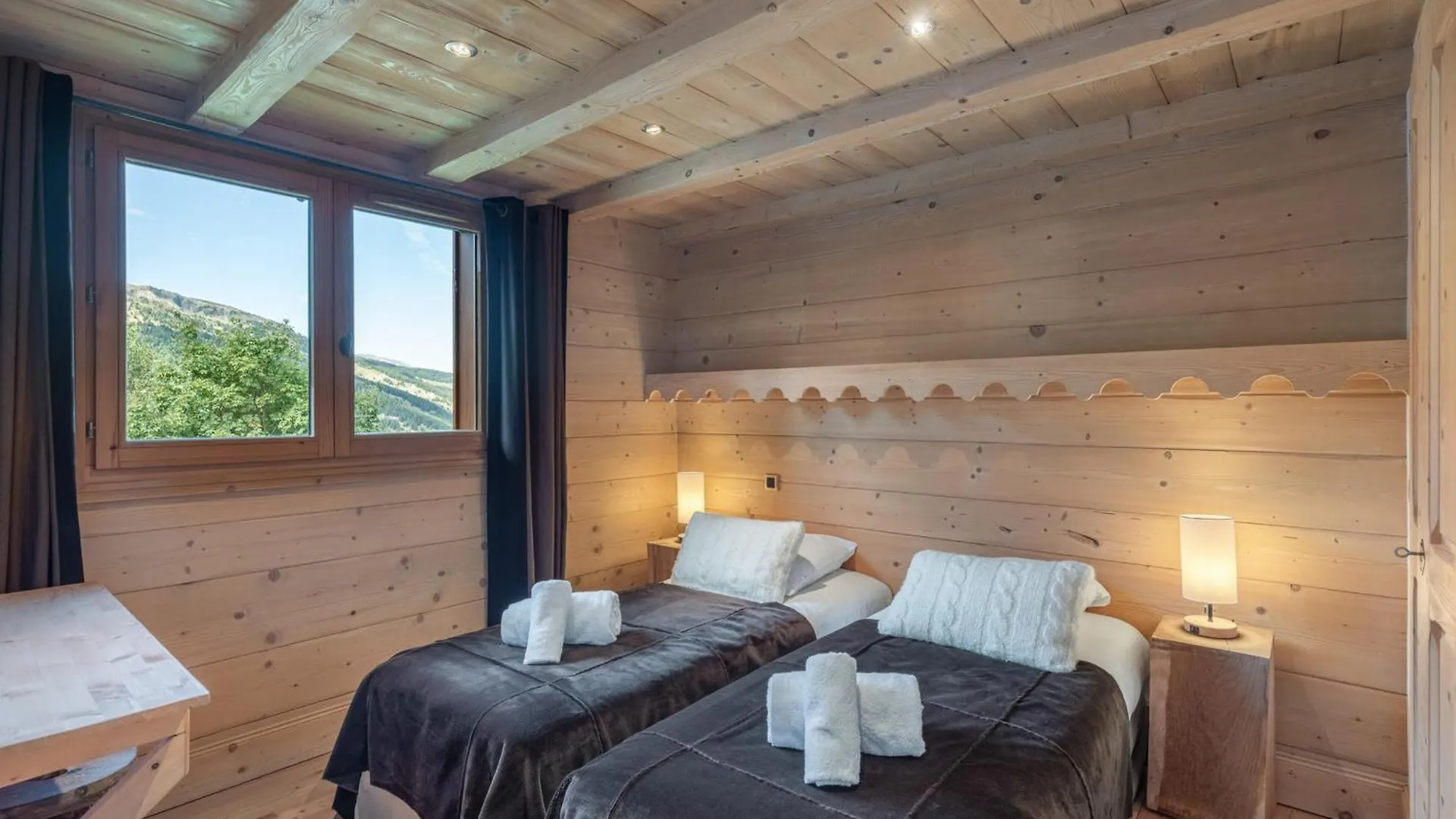 Appartement Meribel 3 Chambres, Balcon, Wifi, Parking - Fr-1-565-115 Les Allues