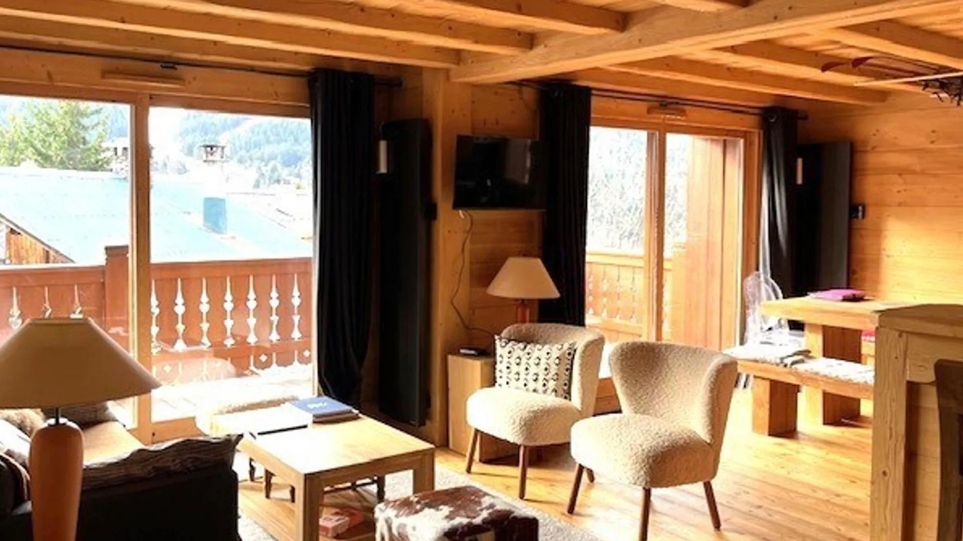 Appartement Meribel 3 Chambres, Balcon, Wifi, Parking - Fr-1-565-115 Les Allues Frankrijk